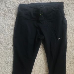 NIKE Elite Crop Leggings
